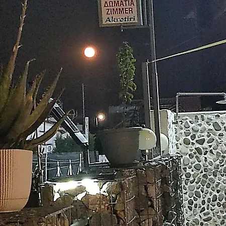 Akrotiri Vendégház Néa Meságkala